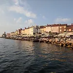 Emilla By The Sea - Piran Studio